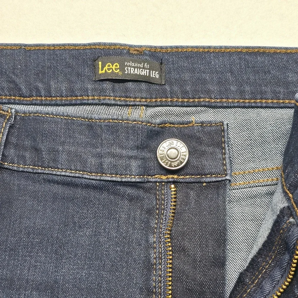 Lee Women's Relaxed Fit Straight Leg Denim Blue Jeans Size 12 Medium (30X31)